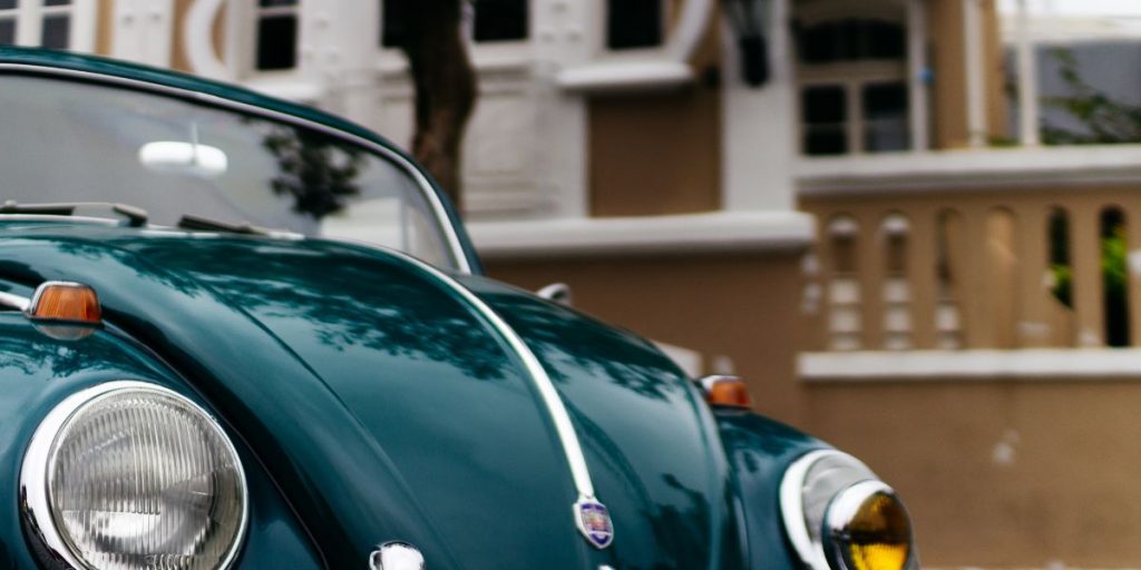 Carros icónicos na cultura pop e no imaginário português
